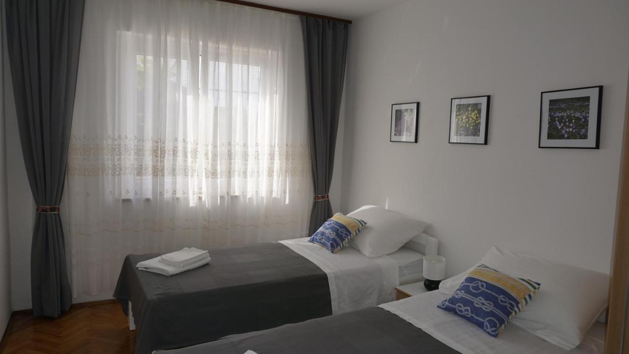 Apartment Zuza Krk Krk Town Esterno foto