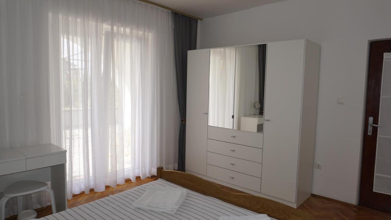 Apartment Zuza Krk Krk Town Esterno foto