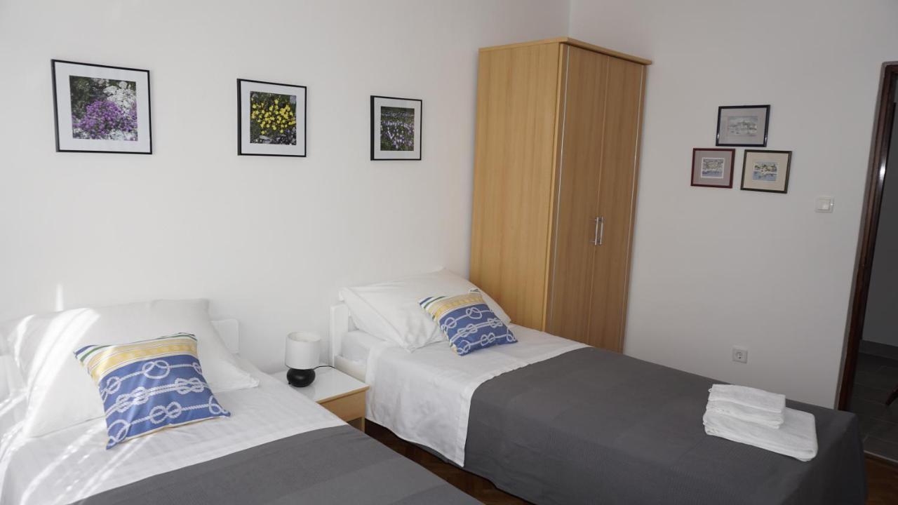 Apartment Zuza Krk Krk Town Esterno foto
